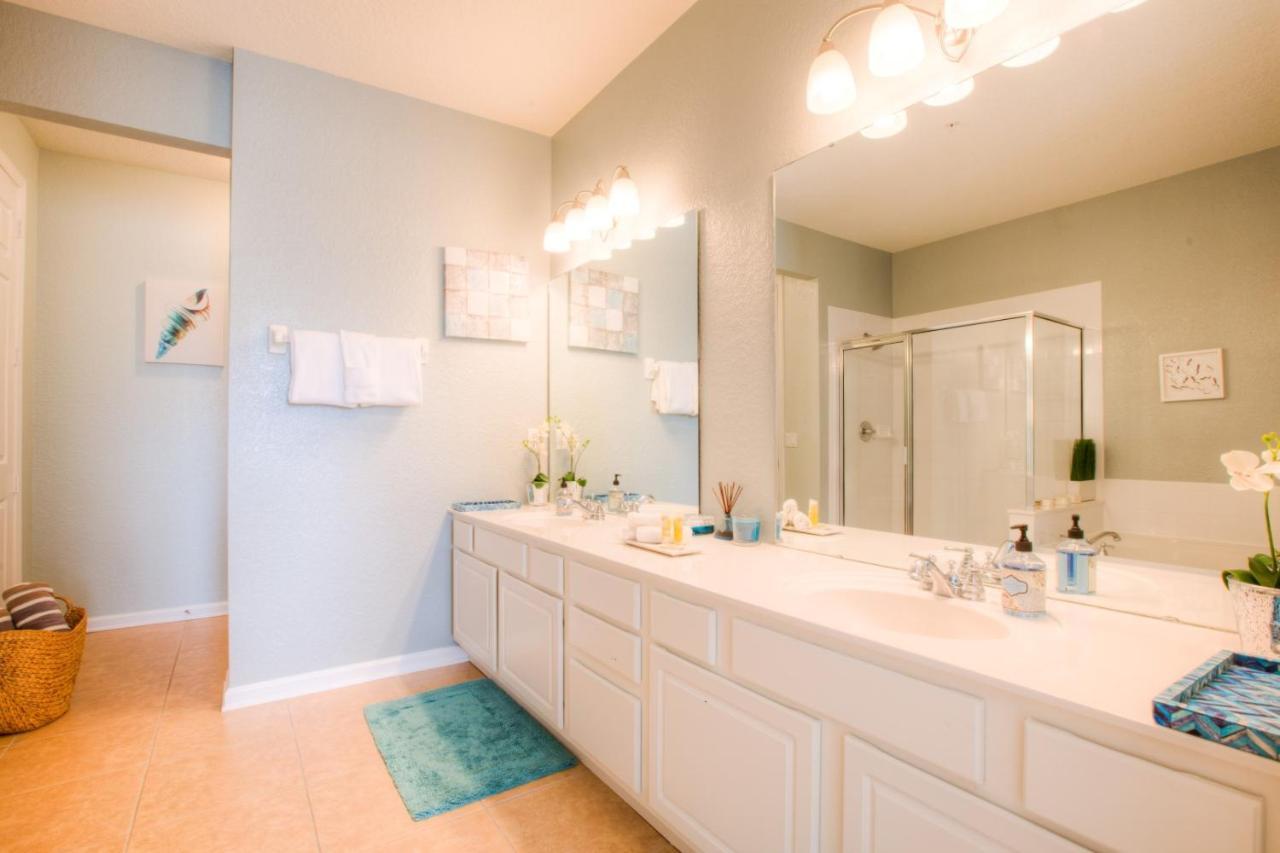 Stunning Lakeview Condo Wprivate Balcony Kissimmee Ngoại thất bức ảnh