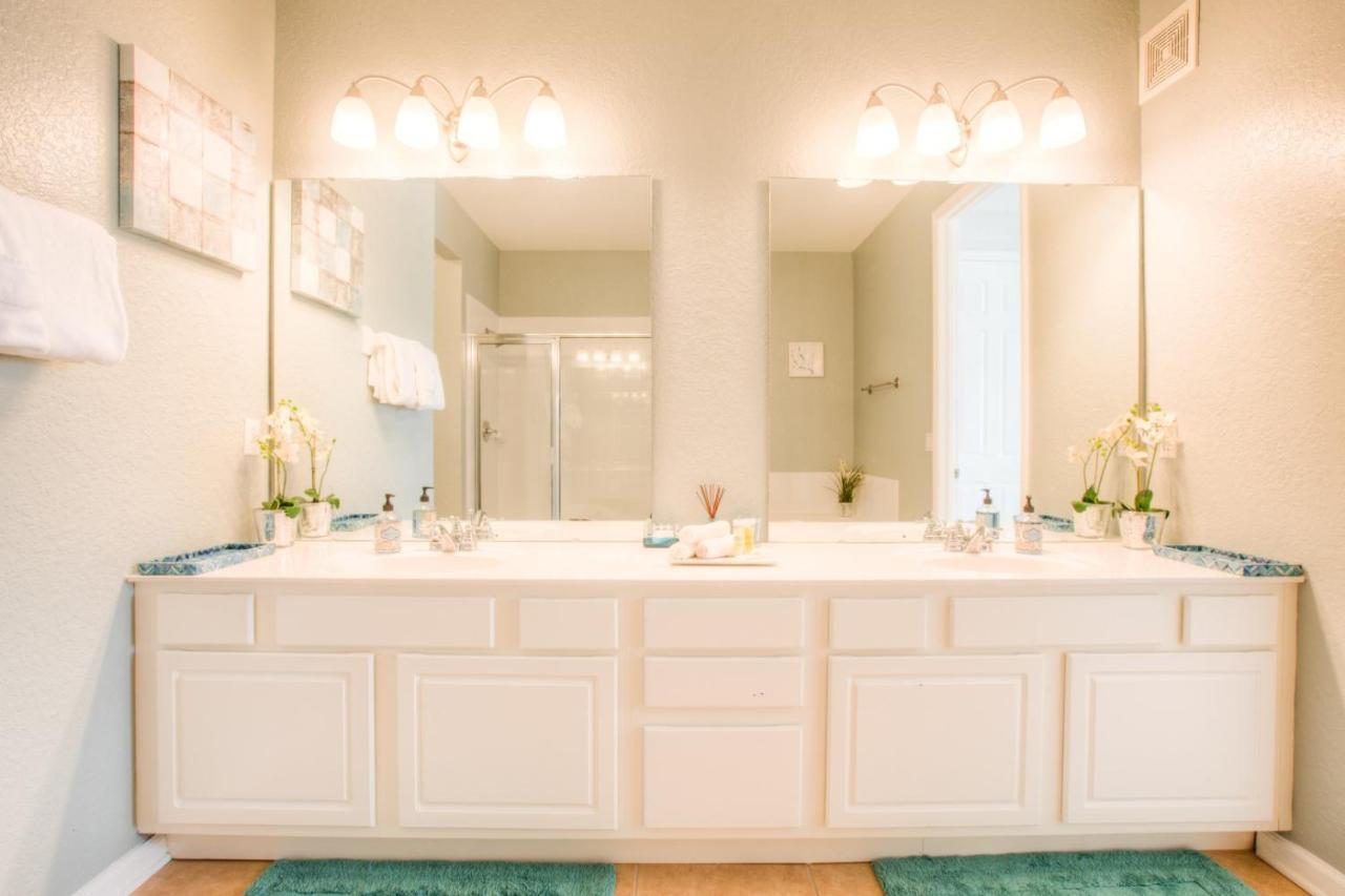 Stunning Lakeview Condo Wprivate Balcony Kissimmee Ngoại thất bức ảnh