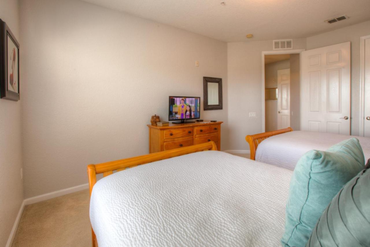 Stunning Lakeview Condo Wprivate Balcony Kissimmee Ngoại thất bức ảnh