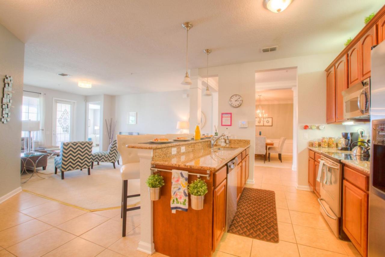 Stunning Lakeview Condo Wprivate Balcony Kissimmee Ngoại thất bức ảnh
